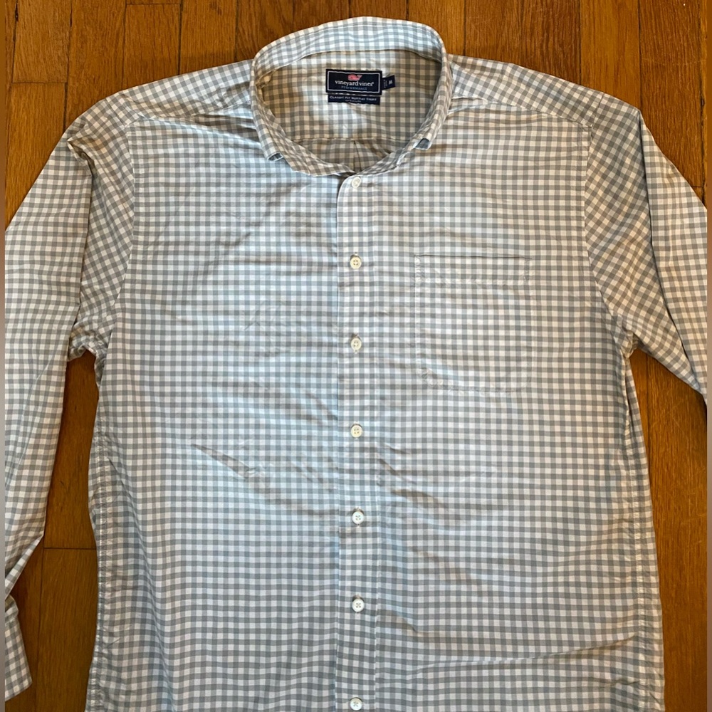 Vineyard Vines Performance Button Down